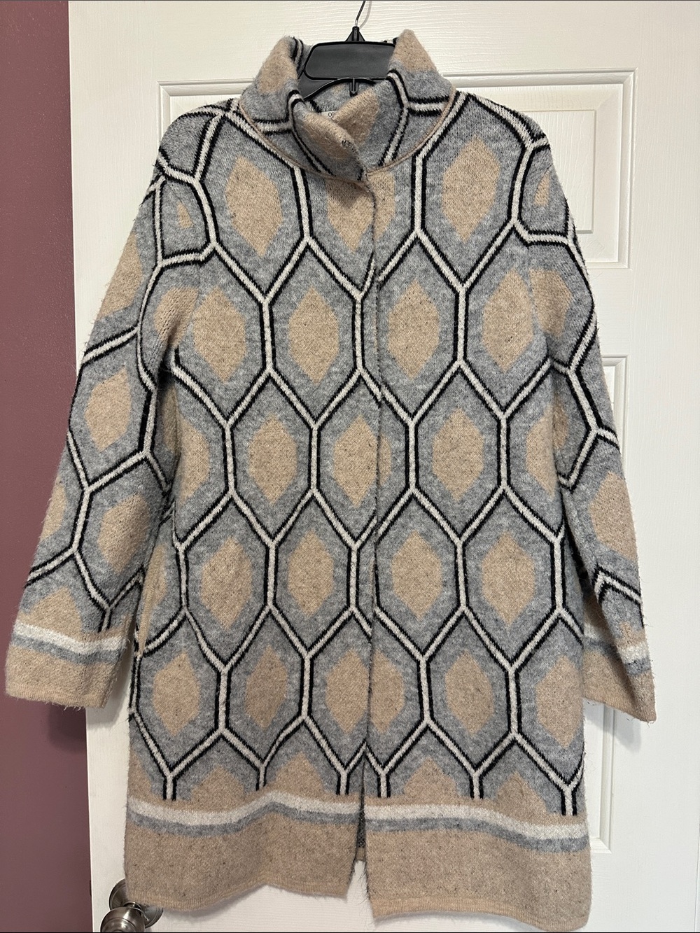 Alpaca wool blend Geometric Pattern Beige & Gray Peacoat
